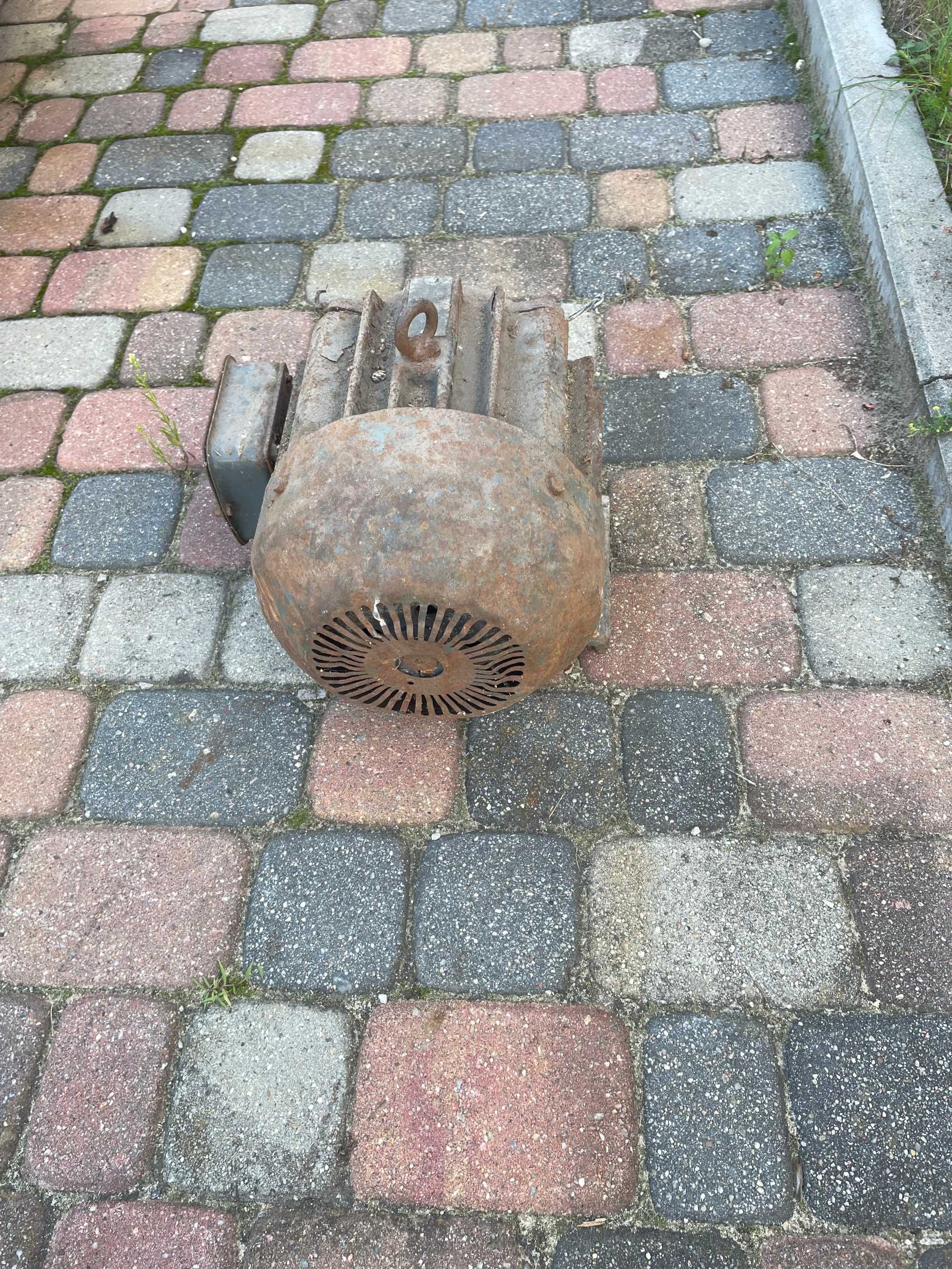 Silnik elektryczny