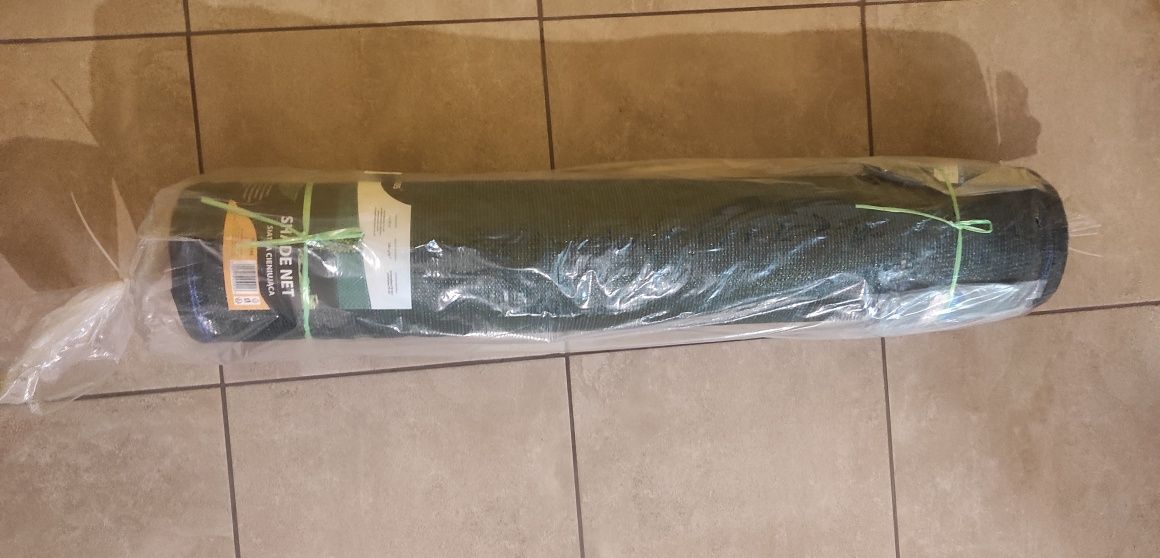 Siatka cieniująca osłonowa maskująca 1x50m 90% +UV