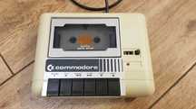 Magnetofon Commodore  C2N z kablem do C16/116/plus4