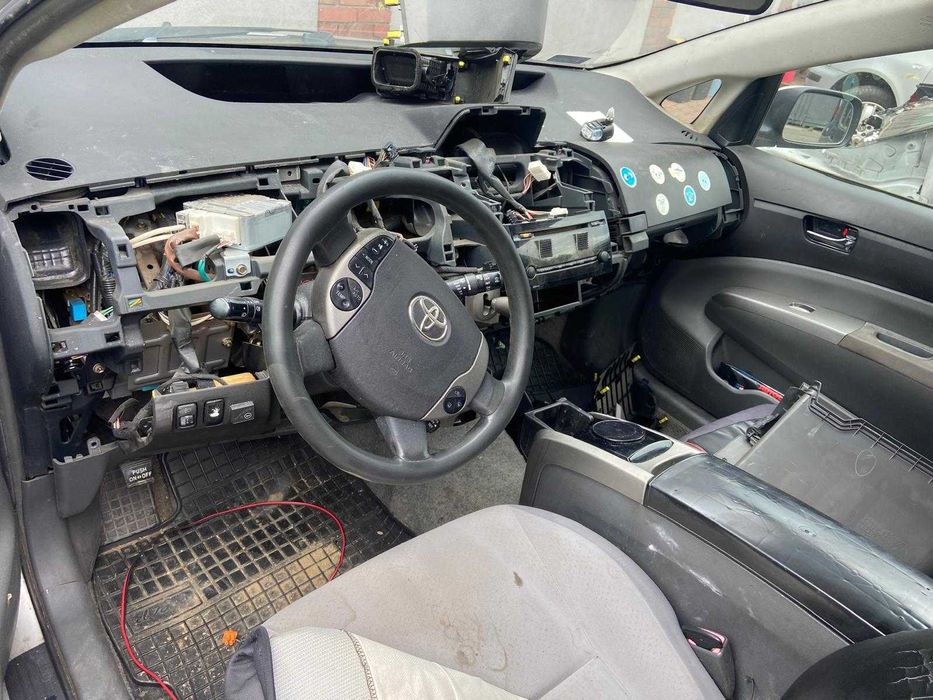 Toyota Prius na części