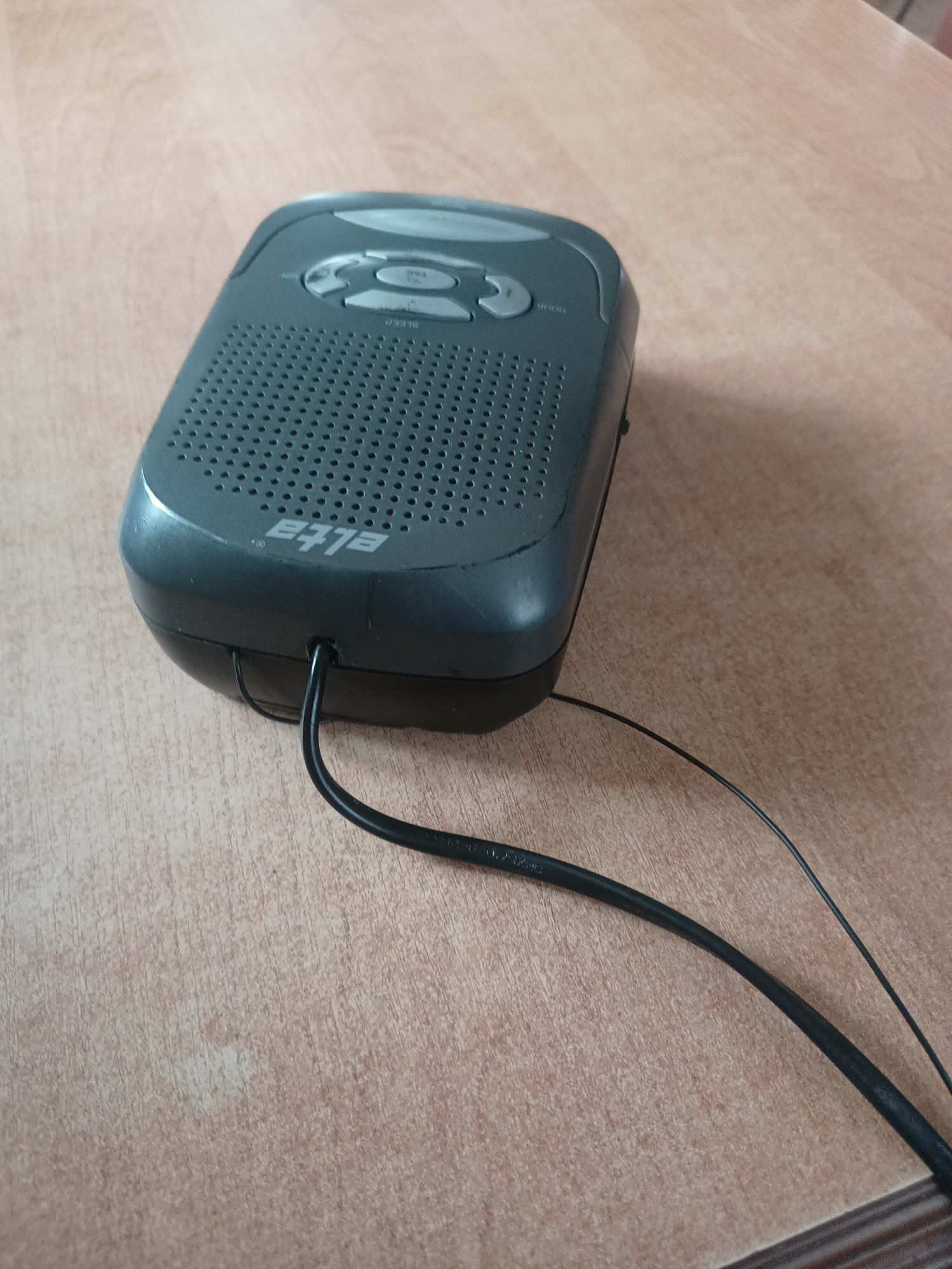 Radiobudzik elta