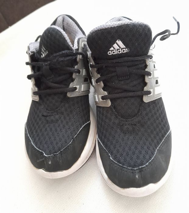 Adidasy chłopięce 31