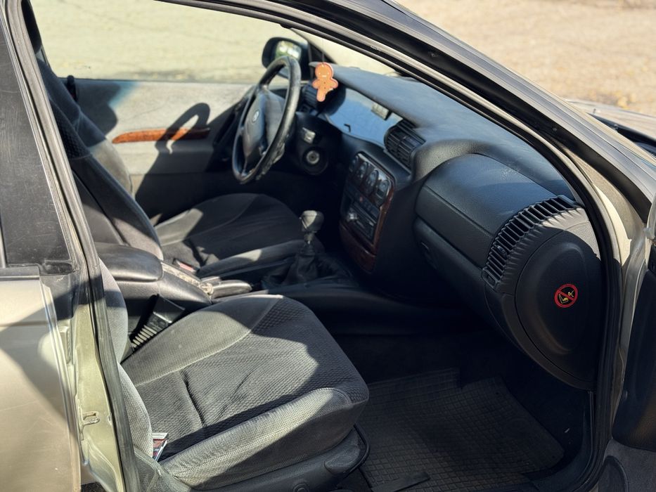Opel Omega