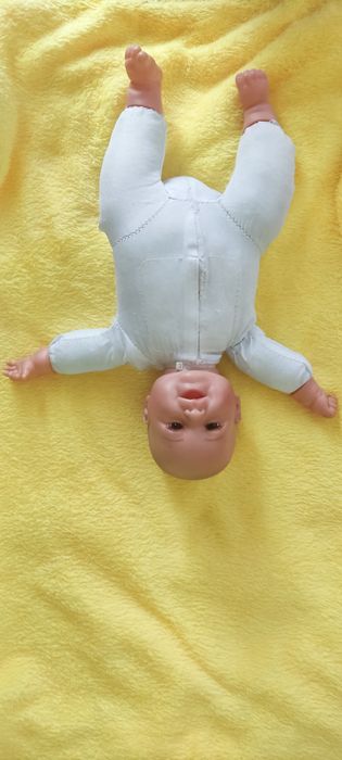 Бебі Борн, лялька, пупс