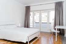 245776 - Quarto com cama de casal, com varanda...