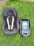 Fotelik Maxi–Cosi Pearl do 18 kg + baza (podstawka) isofix Family Fix