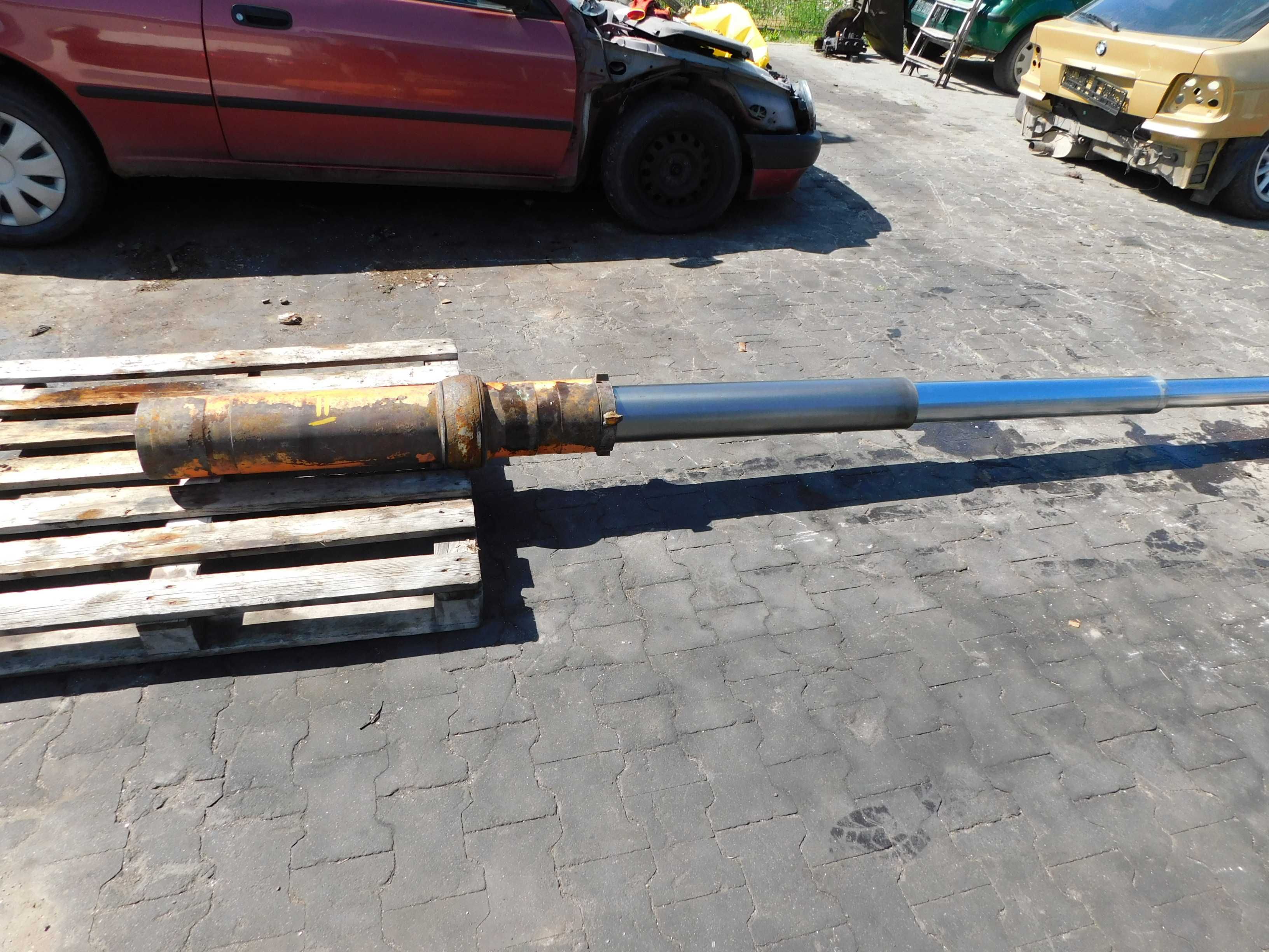 Siłownik Hydrauliczny Teleskop Długość 5,4m/1,2m Skok 4,2m Śmieciarka