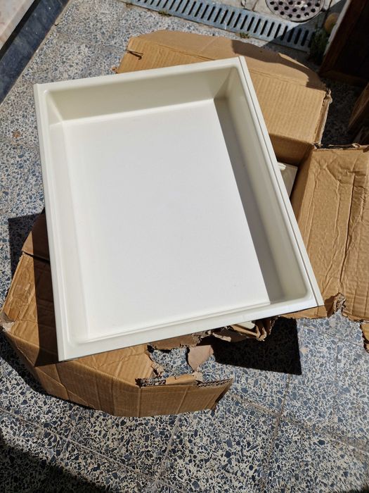 Gavetas Europa de pvc bege