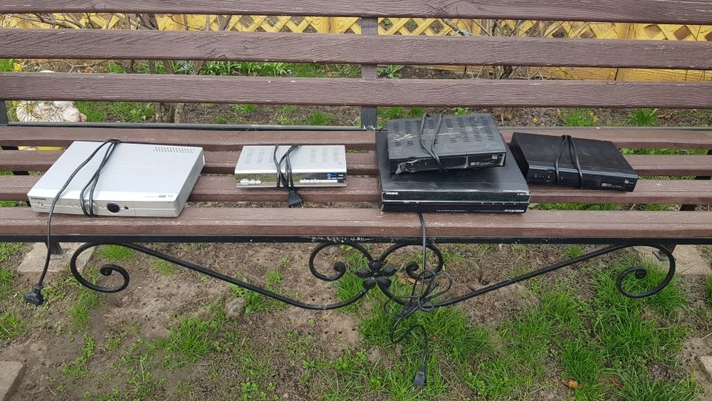 Спутниковые тюнера         .