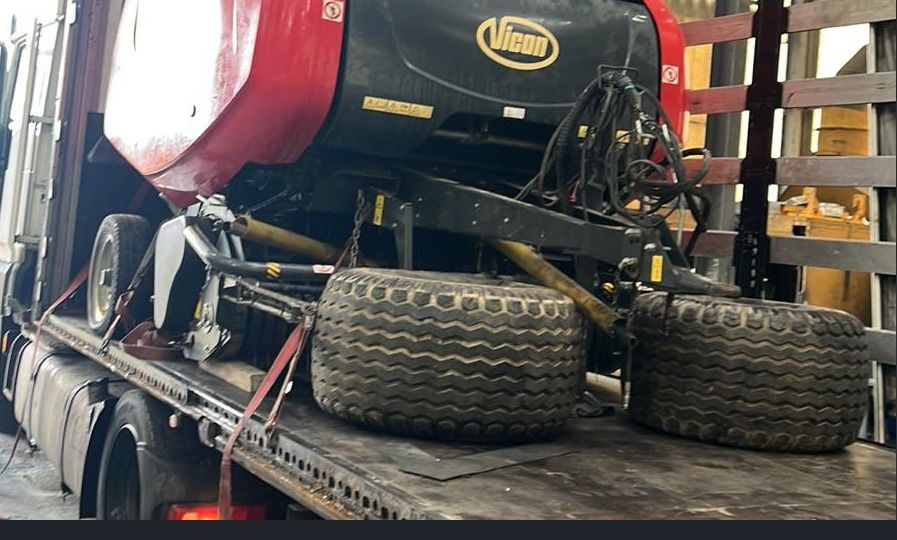 Prasa Vicon Kverneland  5116 bardzo dobry stan / uchylna podloga