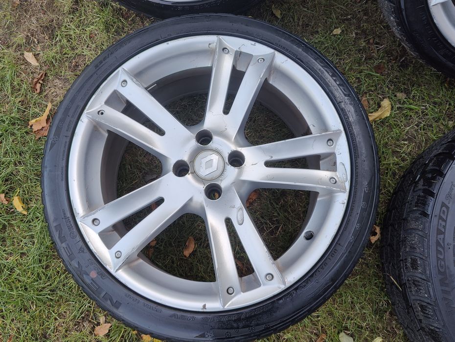Koła alufelgi Fondmetal tech5/f6 4x100 18"  8j et43 Megane golf bravo