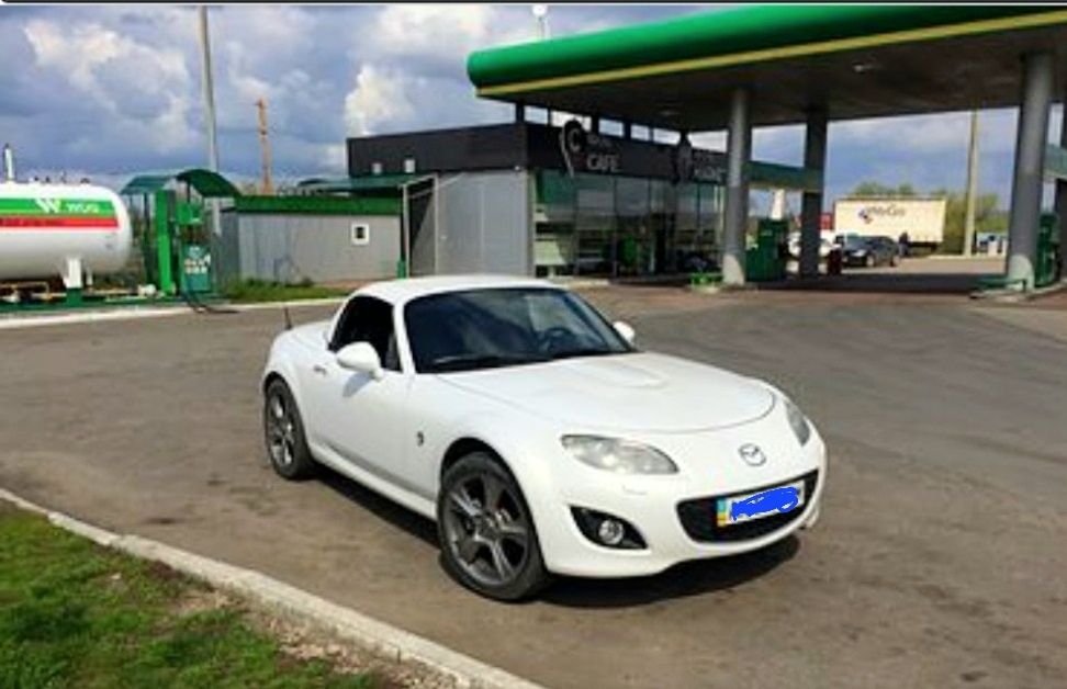 Mazda MX-5 кабриолет