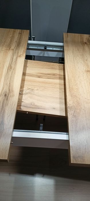 Stół Rozkładany z krzesłami 160/200x90