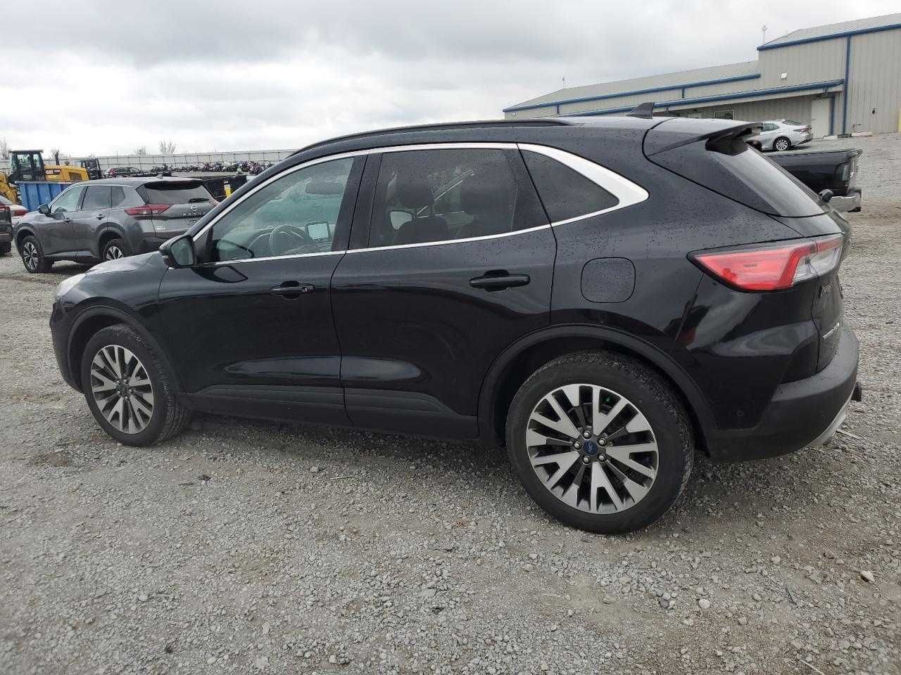 2020 Ford Escape Titanium