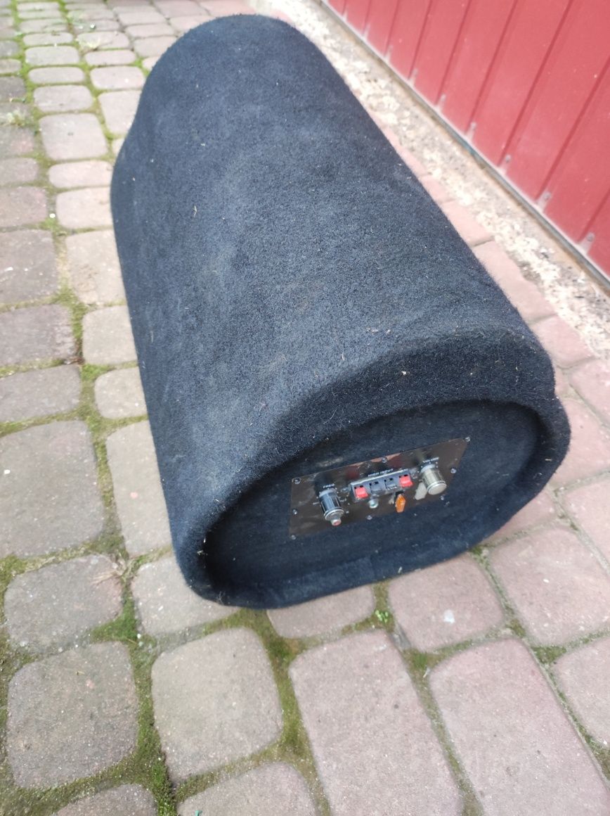 Tuba basowa subwoofer