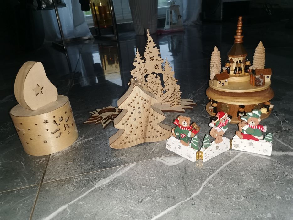 Sprzedam ozdoby świąteczne z drewna