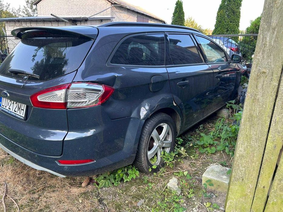 Klapa bagażnika ze spojlerem do Ford Mondeo MK4 lift kolor SA