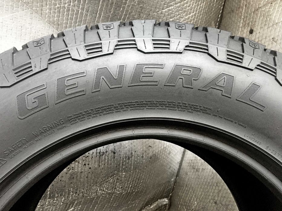 Шини Б/в 285.60.18  1шт General