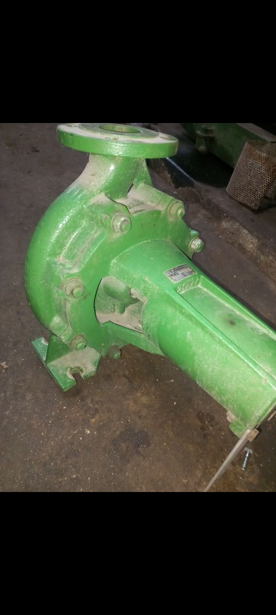 Bomva de água para acupular