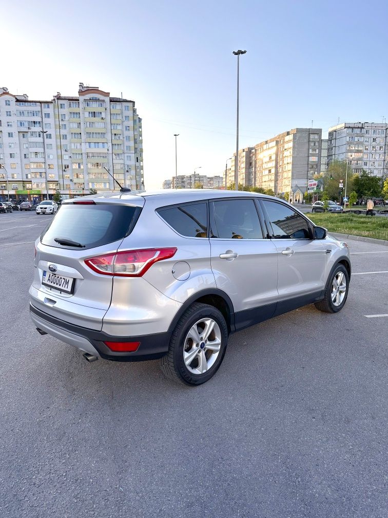 Ford Escape 2.5 SE 2016 рік