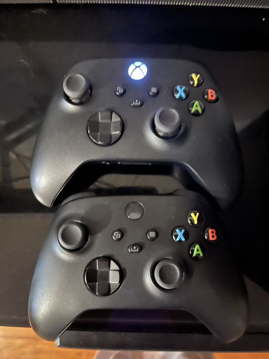 Xbox series X com jogos 1 comando