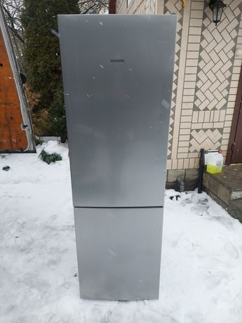 Холодильник Siemens в гарному стані з Німеччини