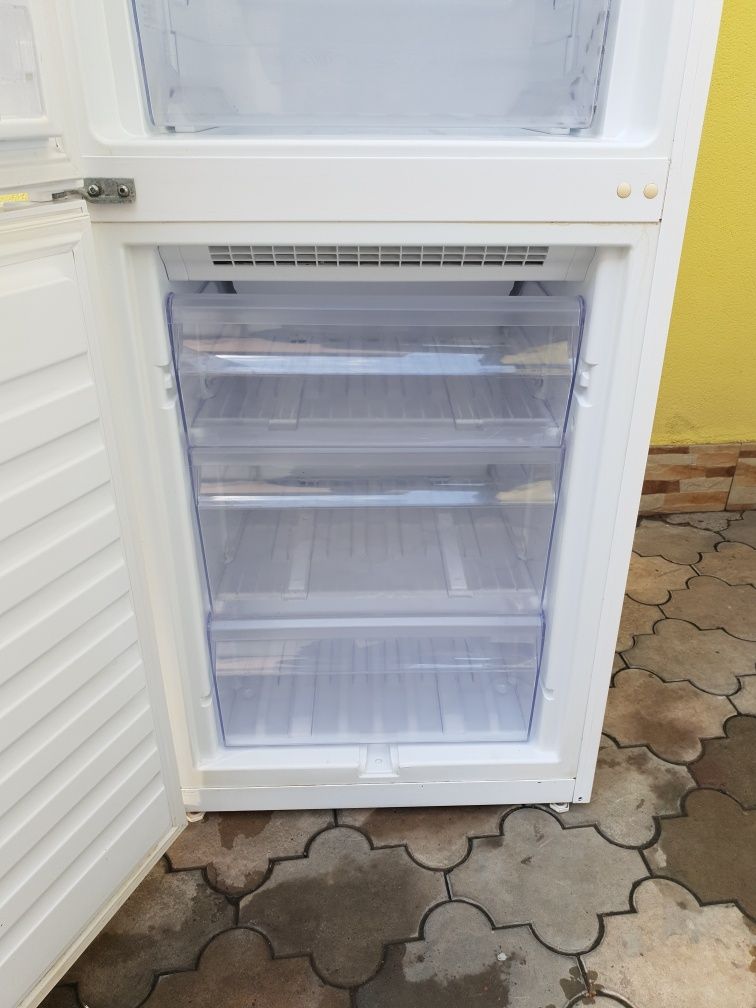 Свіжий!! Холодильник Whirpool_No-Frost_352Л_ 2018р Німеччина