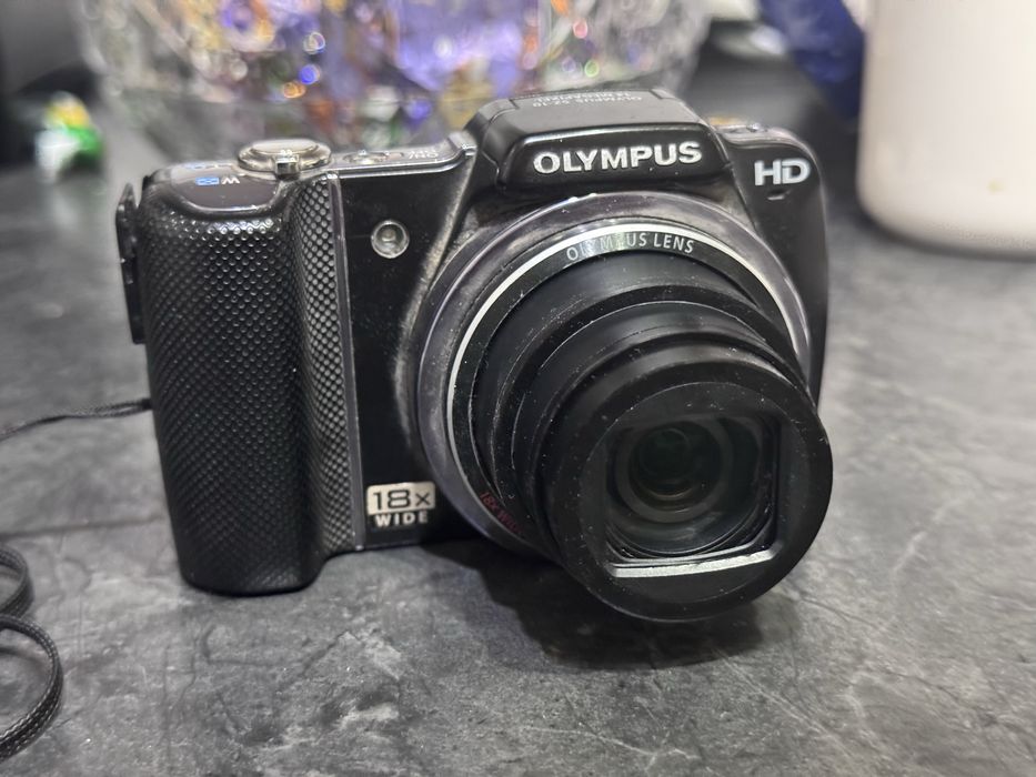 Цифровой фотоаппарат Olympus SZ-10