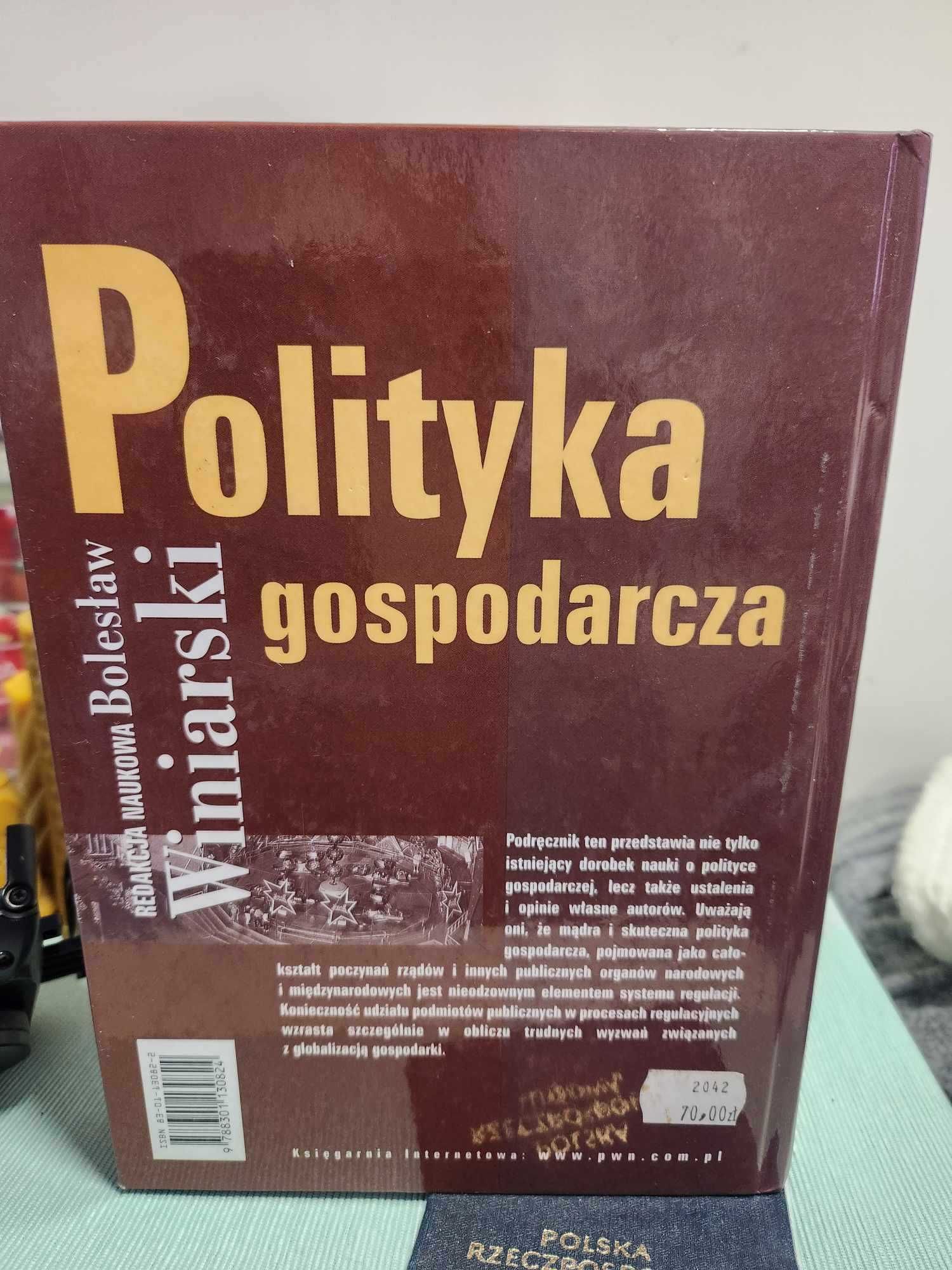 Polityka gospodarcza Bolesław Winiarski 2002