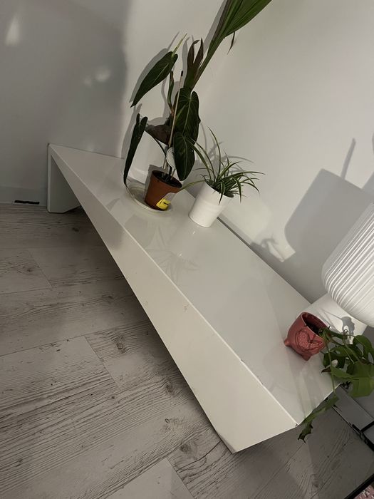 stolik kawowy biały