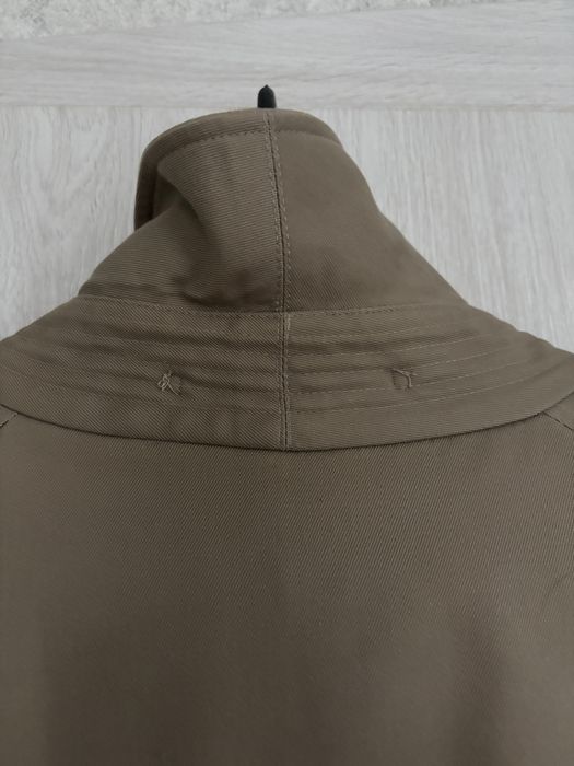 Він ажний тренч Barberrys