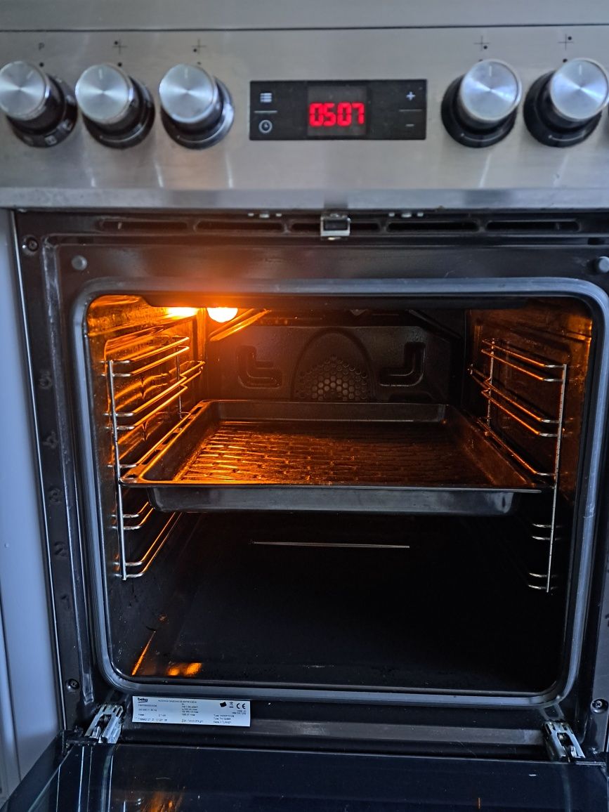 Kuchnia wolnosrojaca 50 cm Beko