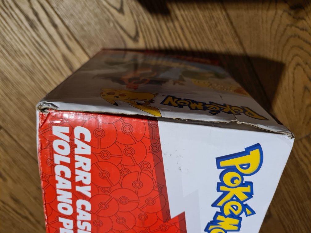 Pokemon carry case volcano