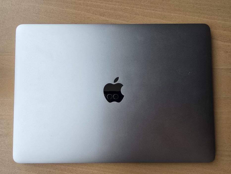 Stylowy MacBook Pro 13" (2017) | nowa bateria!