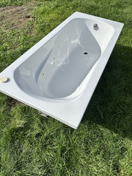 Wanna z masażem Nowa