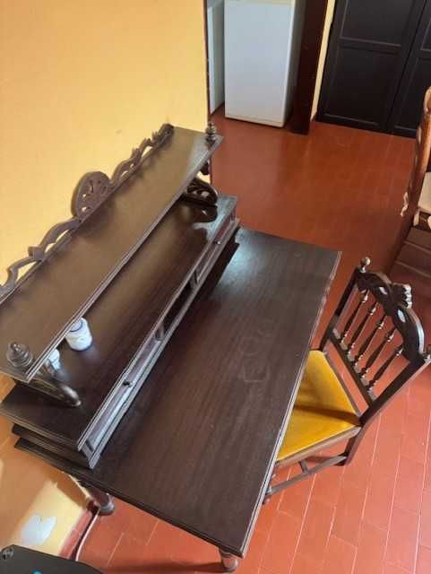 Secretária e Cadeira (em Madeira)