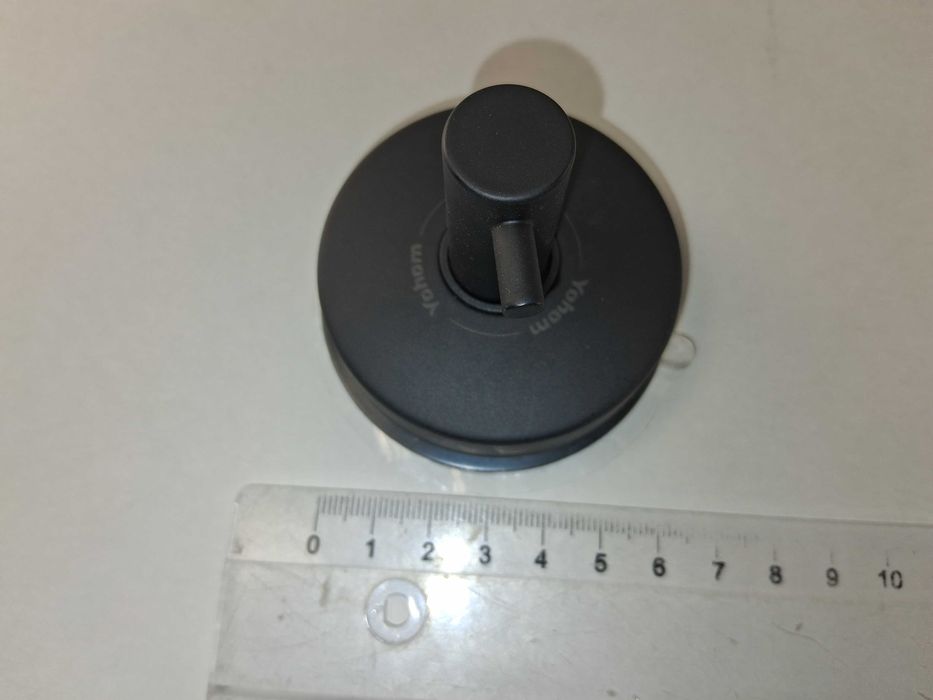 N073 Yohom Wieszak Łazienkowy Przyssawka Czarny Mat Na Ręcznik