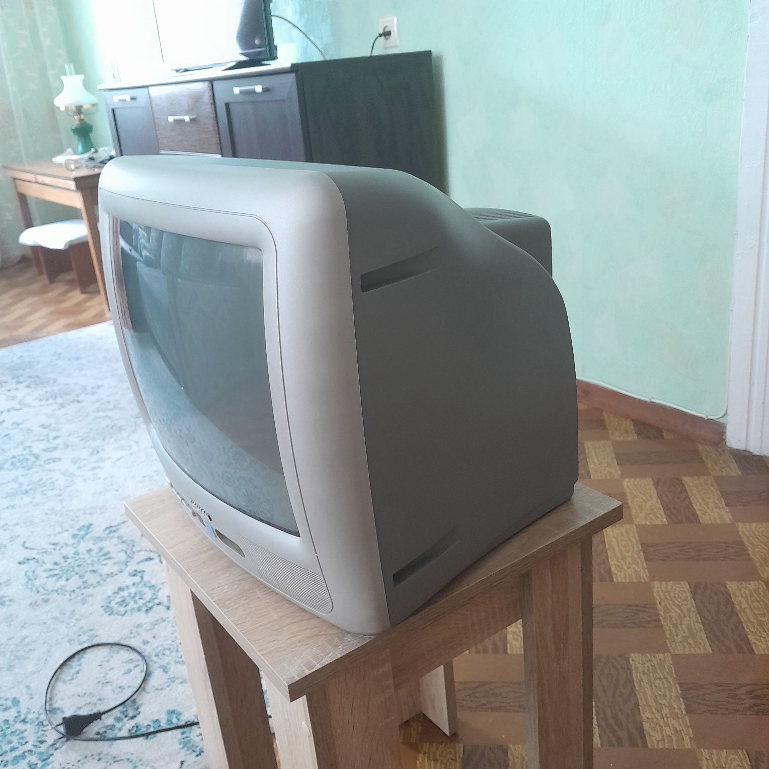 Продам телевізор Тhomsan
