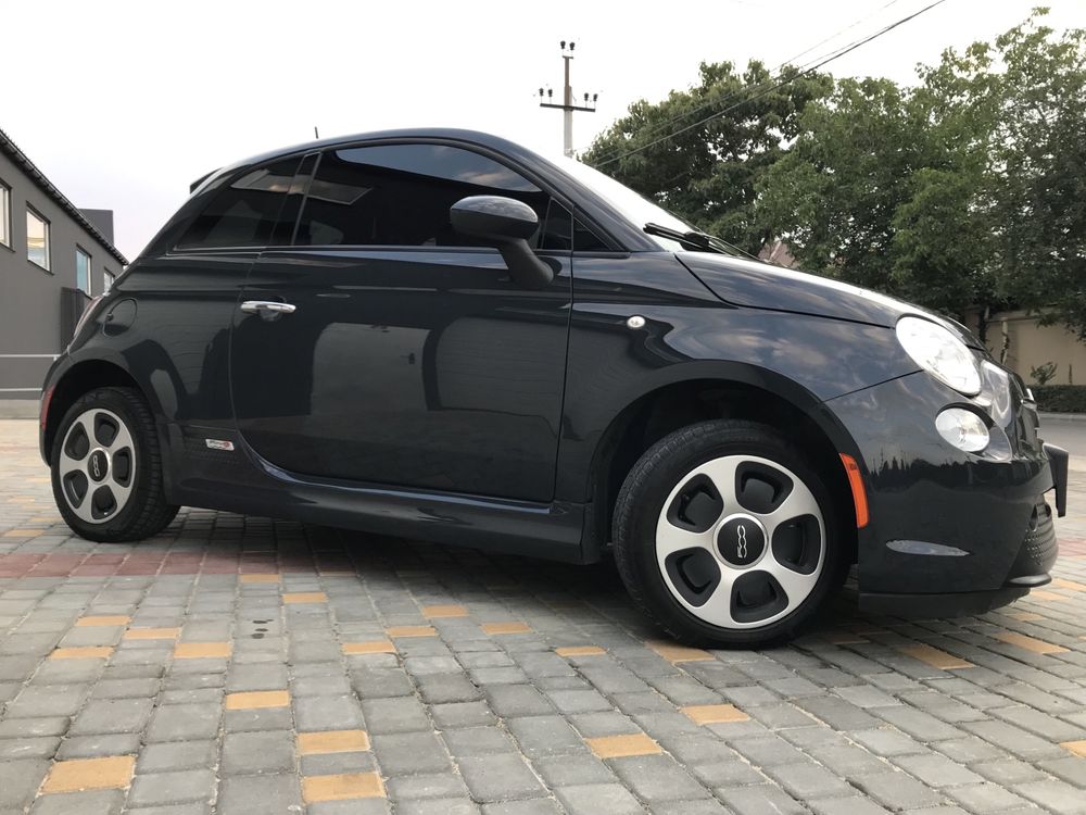 Продам Fiat 500e 2017 року випуску, без ДТП