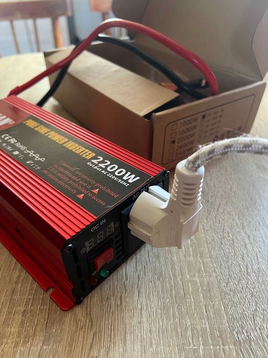 Резервне живлення Акумулятор  12В-100Ah+інвертор 2.2 Квт безперебійний