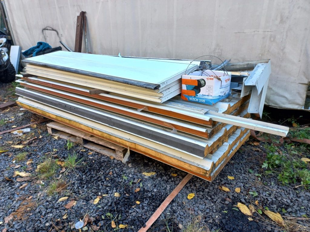 Garaż Ocieplony 3.3m x 6m + brama Hormann 2.54m