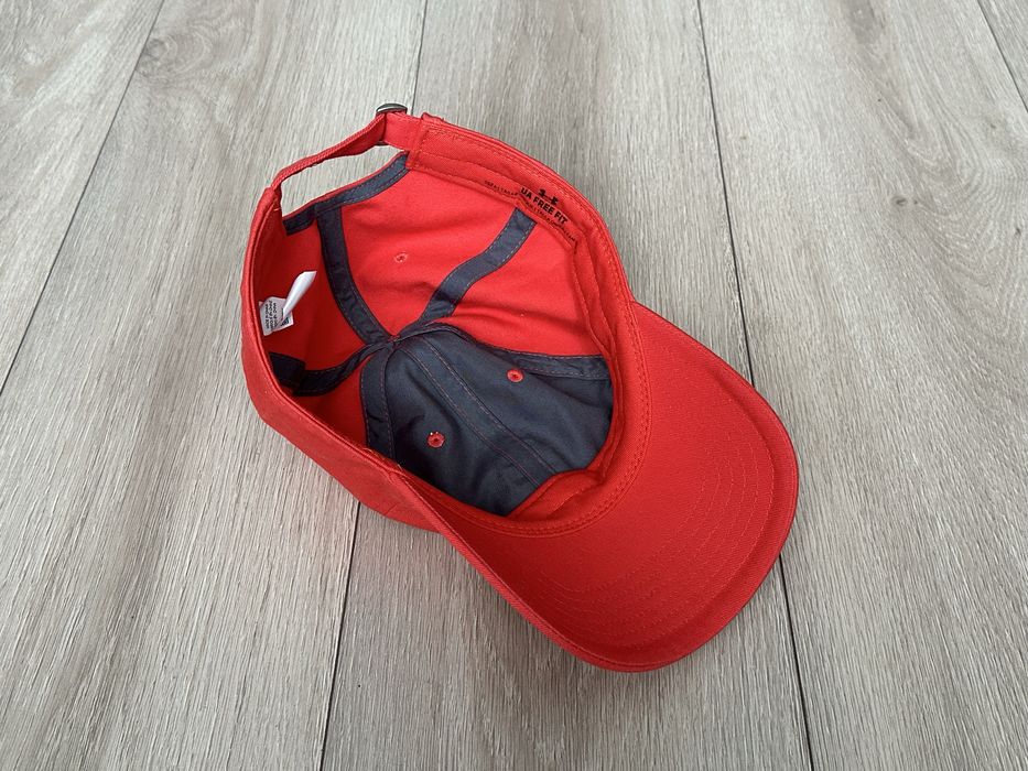 Кепка under armour