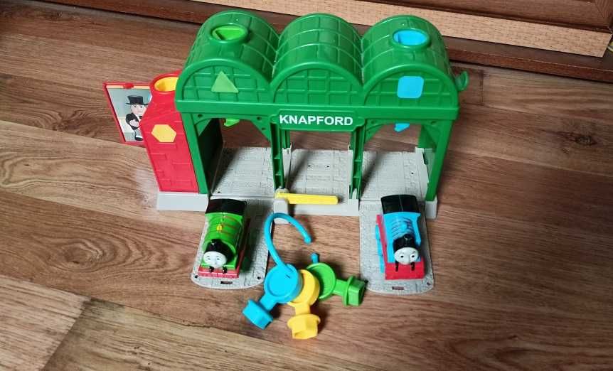 Tomek i przyjaciele - stacja Knapford, domkowo - Fisher Price