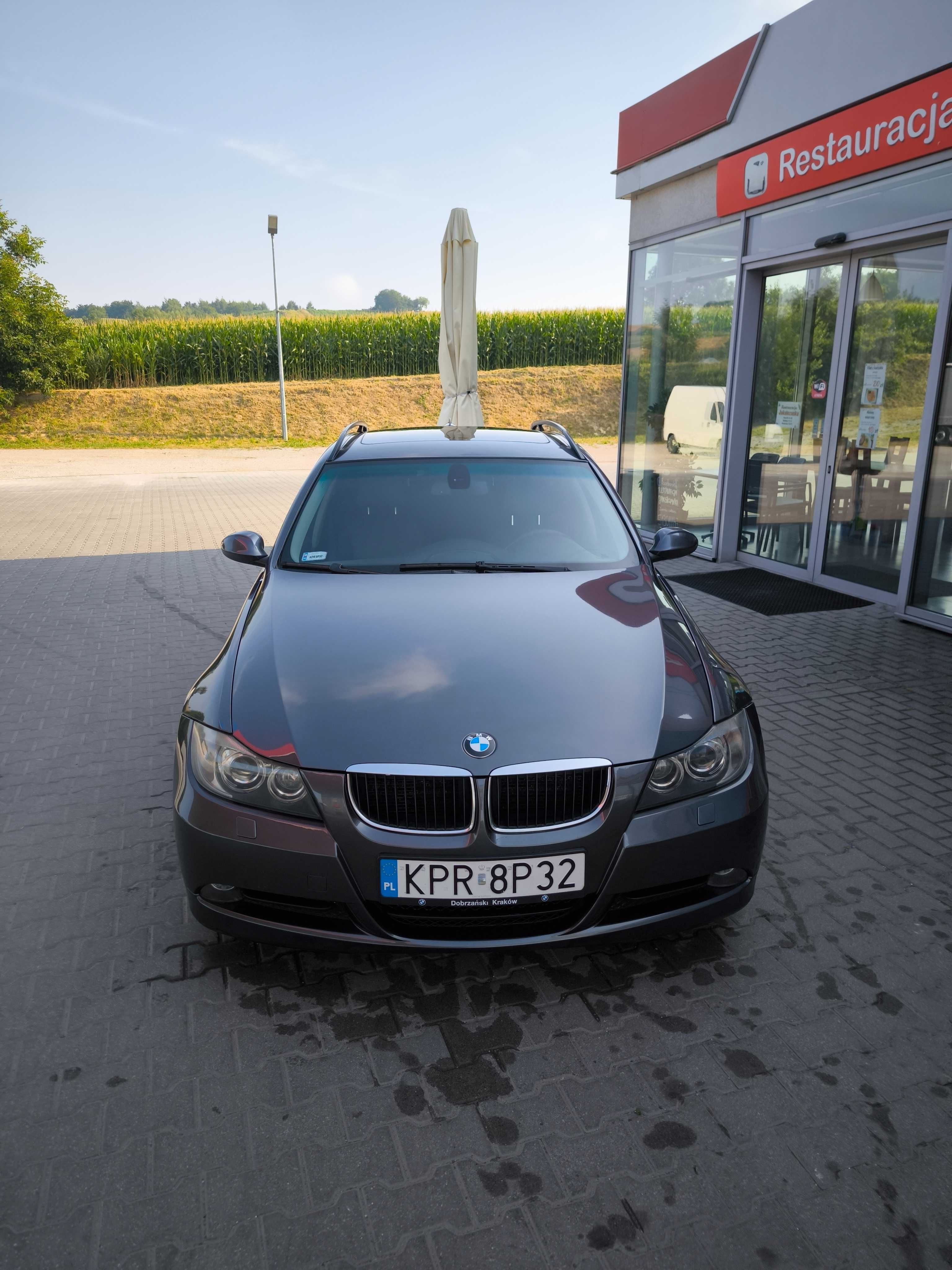 BMW E91 325xi 218km LPG