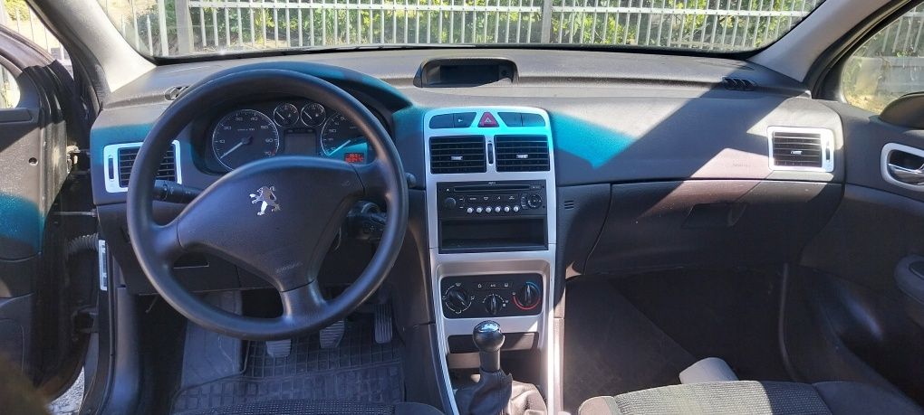 Peugeot 307 1.6 benz. 07r