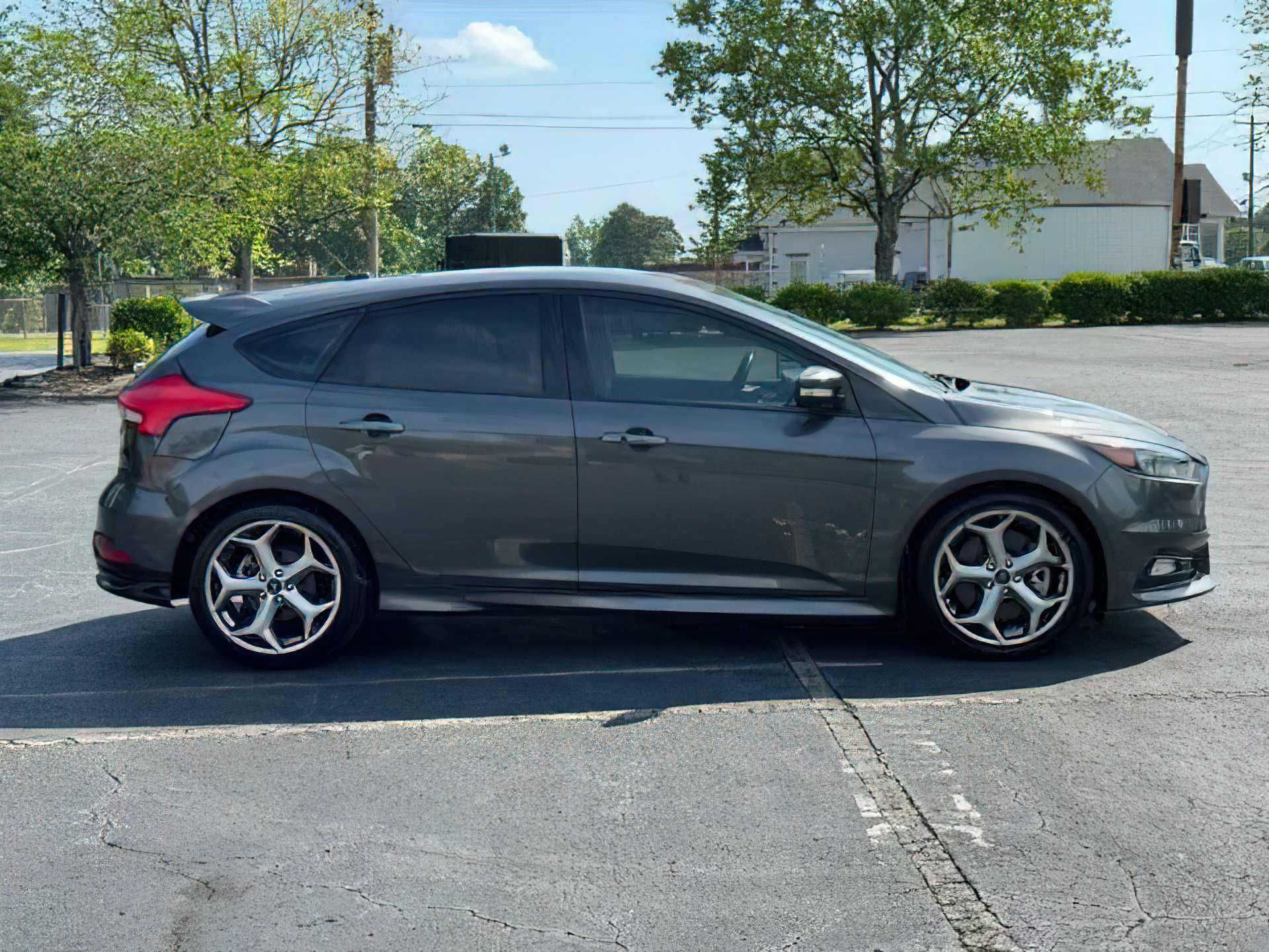 2016 Ford Focus ST