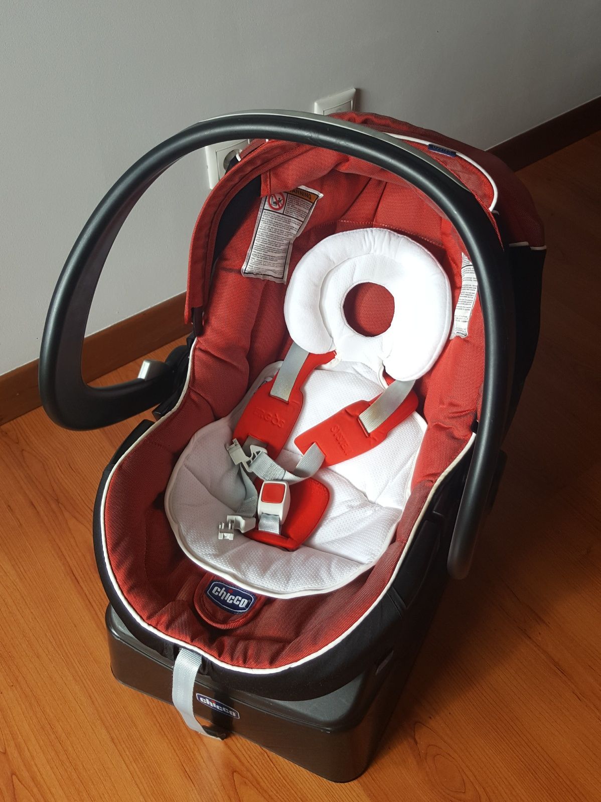 Carrinho de bébé, Ovinho e Alcofa da Chicco Trio Living