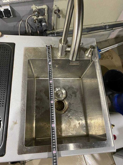 мойка кухонная нержавейка + смеситель кухонный + дозатор