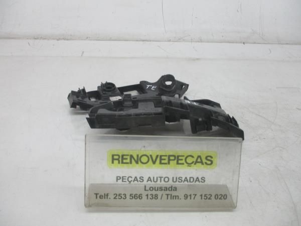 Guia de pára-choques trás direita VOLKSWAGEN Polo (AW1)