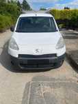 Citroen Berlingo 1.6HDI 2013r z hakiem, klimatyzacja